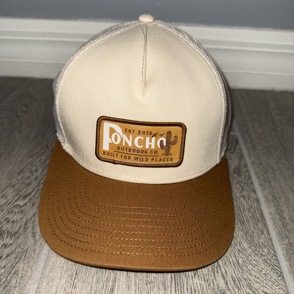 NWT Poncho Outdoors Co Trucker Hat Cap Mens Brown Cream Two-Tone Mesh Back
